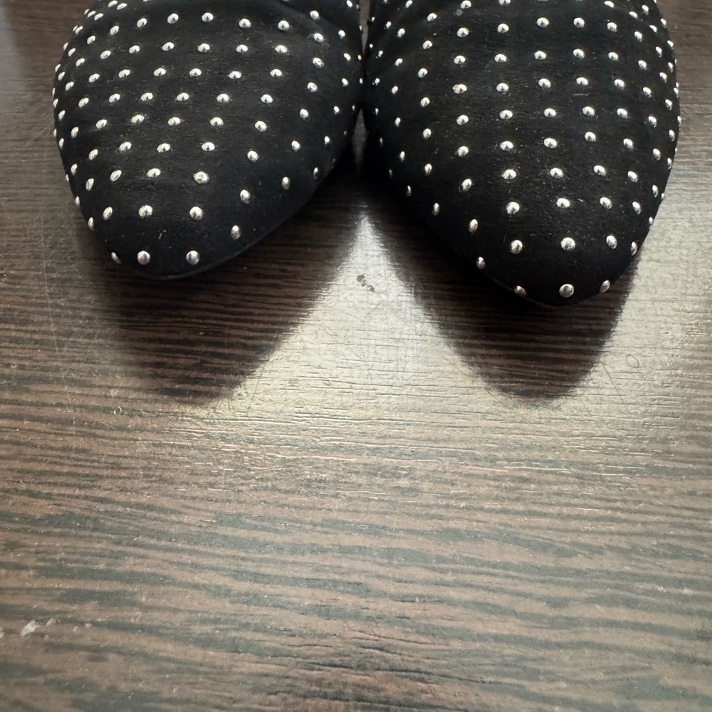 Steve Madden Women’s Black Multi Tempting Mules W/ Silver Studs - Picture 5 of 11